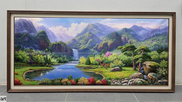 Tranh sơn thủy phong cảnh núi non, thác nước, hồ xanh, hươu nai và đàn thiên nga