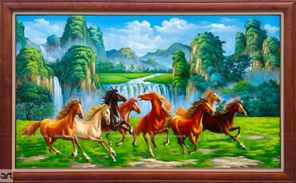 Tranh Mã Đáo Thành Công đẹp với tám chú ngựa phi giữa núi non, thác nước và đồng cỏ xanh