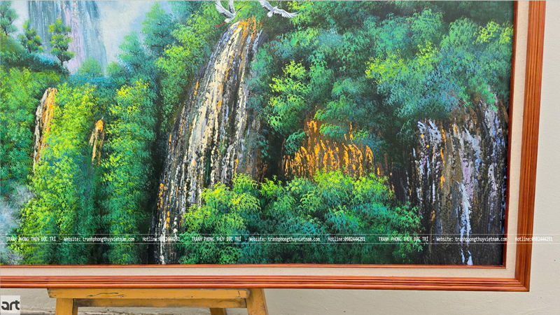 Cận cảnh chi tiết vẽ núi non trong tranh Cận cảnh chi tiết vẽ núi non trong tranh