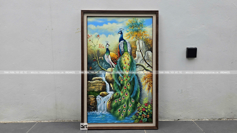 Tranh phong thủy vẽ đôi chim công khổ dọc Tranh phong thủy vẽ đôi chim công khổ dọc