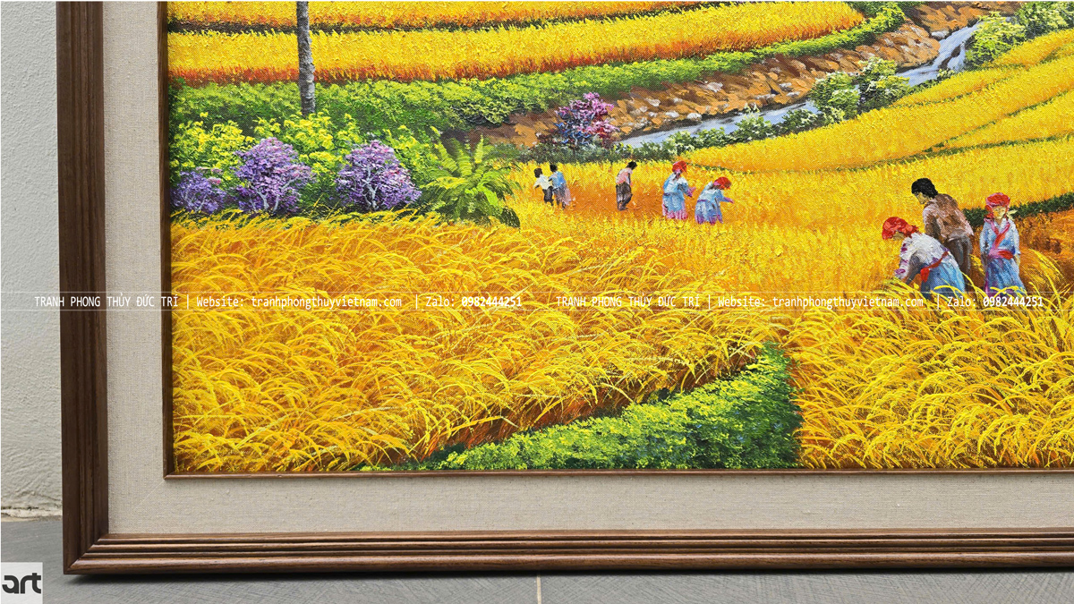 Tranh ruộng bậc thang được lắp khung gỗ sang trọng Tranh ruộng bậc thang được lắp khung gỗ sang trọng