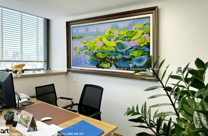 Tranh treo phòng làm việc cho người mệnh Thủy