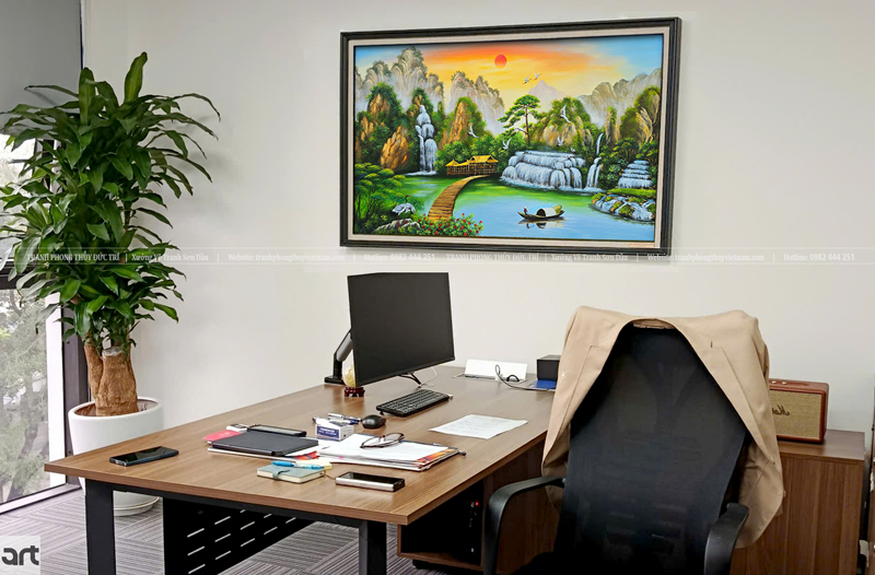 Tranh sơn thủy hữu tình đẹp treo phòng làm việc phong thủy tài lộc Tranh sơn thủy hữu tình đẹp treo phòng làm việc phong thủy tài lộc