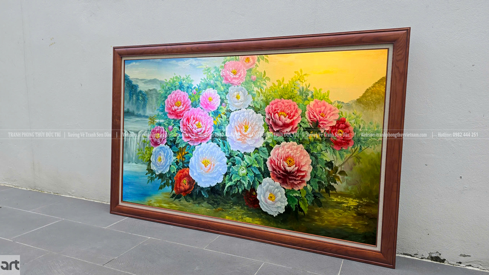 Tranh phong thủy hoa mẫu đơn khung gỗ Tranh phong thủy hoa mẫu đơn khung gỗ