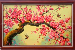 Tranh sơn dầu hoa đào vẽ tay với cành hoa đào nở rộ và đôi chim